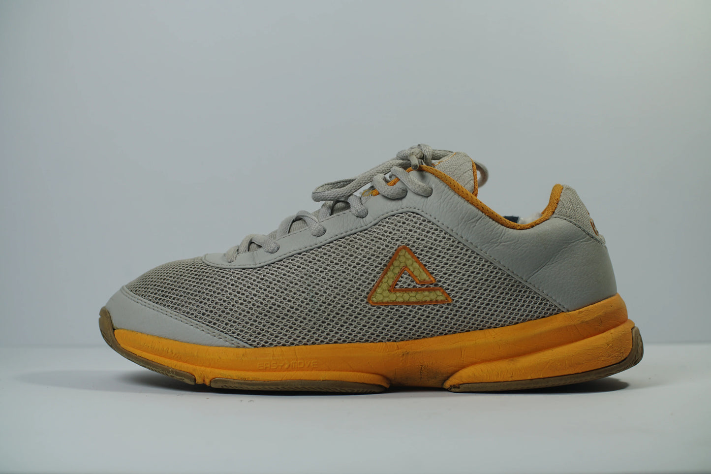 PEAK SPORTS RUNNING SHOES EASY MOVE